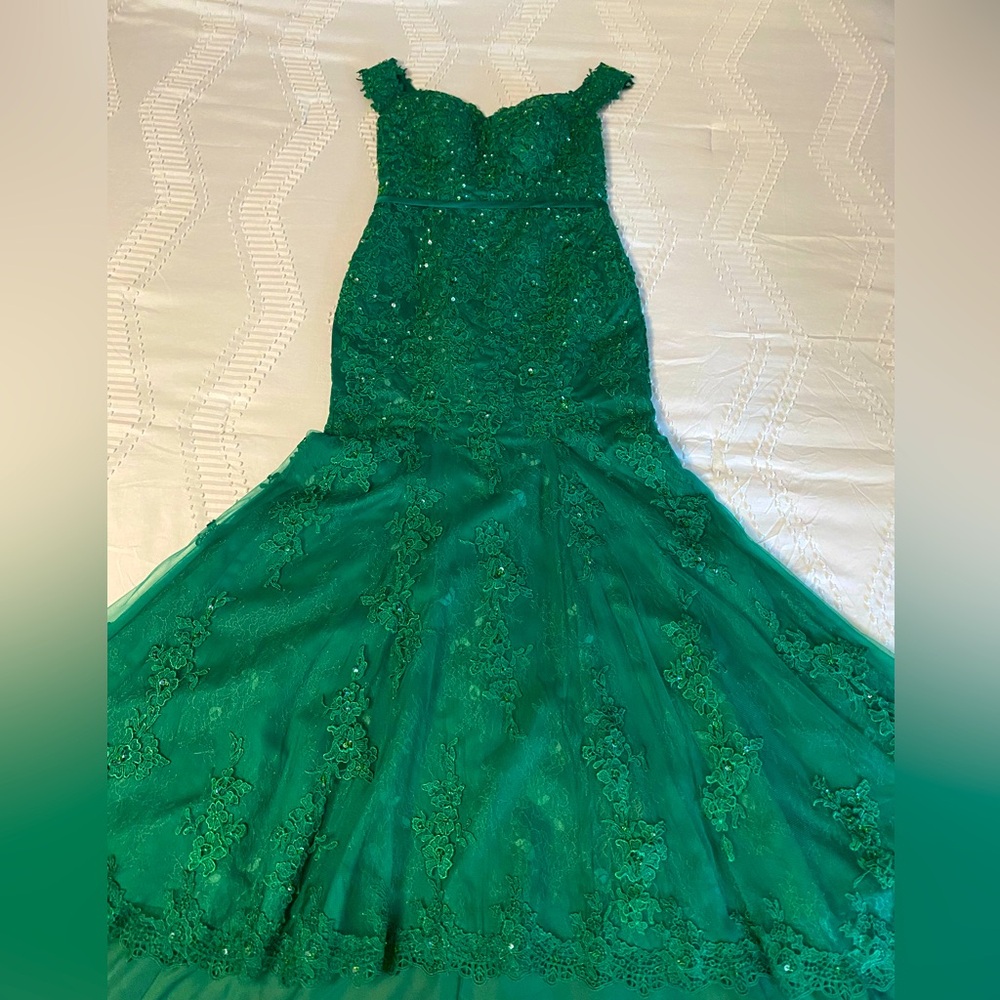Custom emerald green off the shoulder mermaid dress